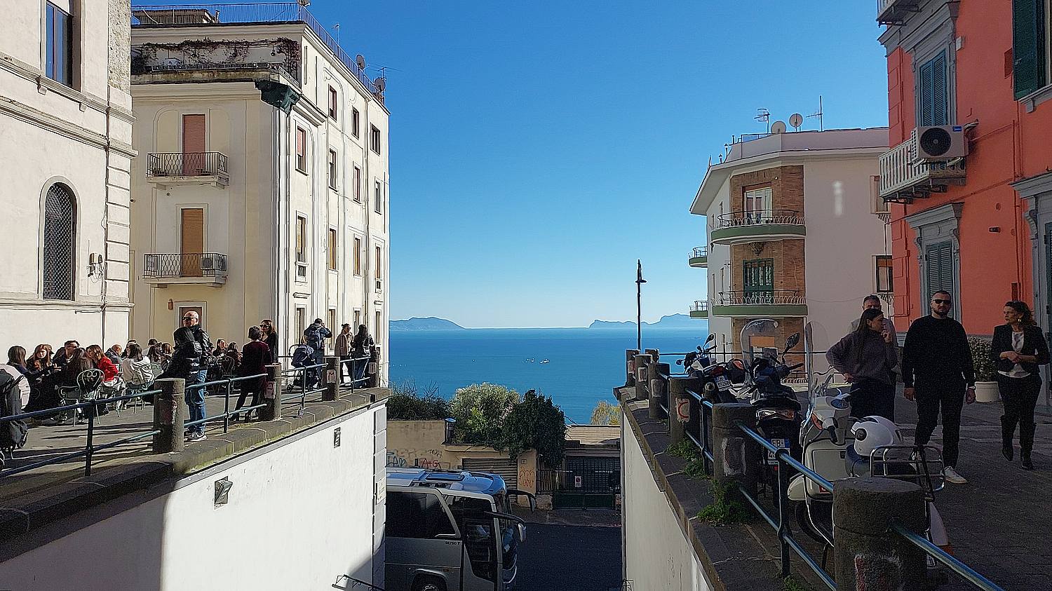 2026-02-22_144700-Napoli-Chiostro-San-Francesco