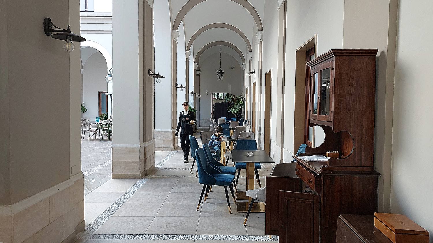 2026-02-22_145259-Napoli-Chiostro-San-Francesco